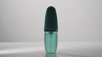 BHERVS Hydrating Foaming Facial Cleanser / Deep Clean & Moisture Mousse with Silicone Massager Brush